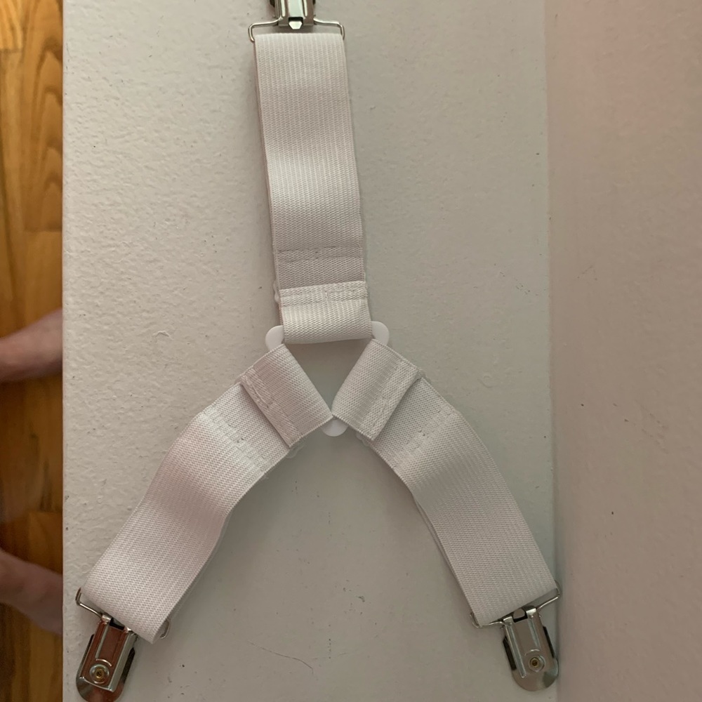 Mattress corner clips - set of 4 - white elastic